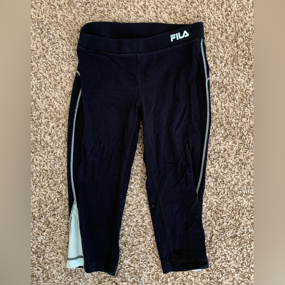 Women’s active wear capris
